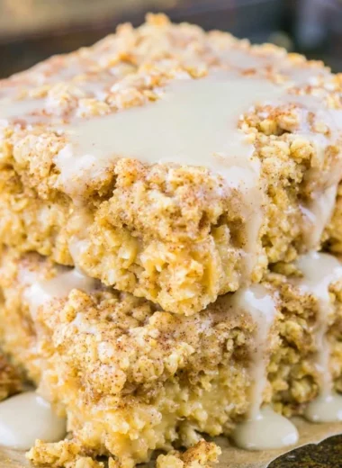Protein-packed sugar-free cinnamon roll baked oatmeal served in a bowl