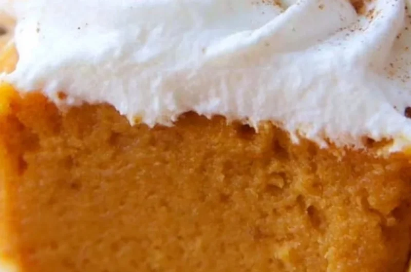Delicious pumpkin pie cupcakes topped with creamy frosting and spices.
